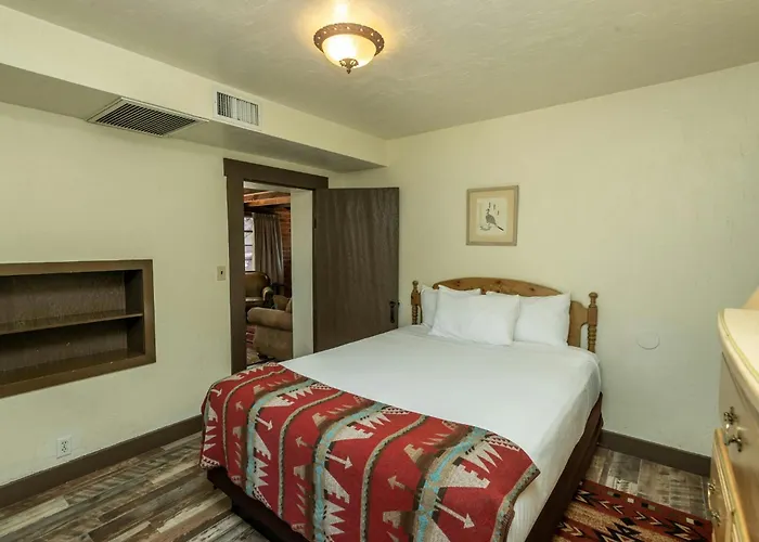 Lodge Tanque Guest Ranch Tucson