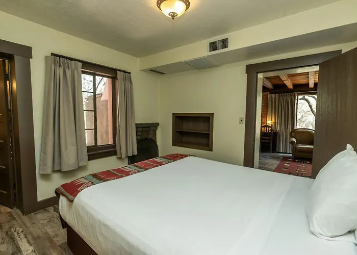 Tanque Guest Ranch * Tucson