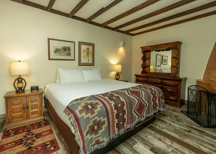 Tanque Guest Ranch Lodge *