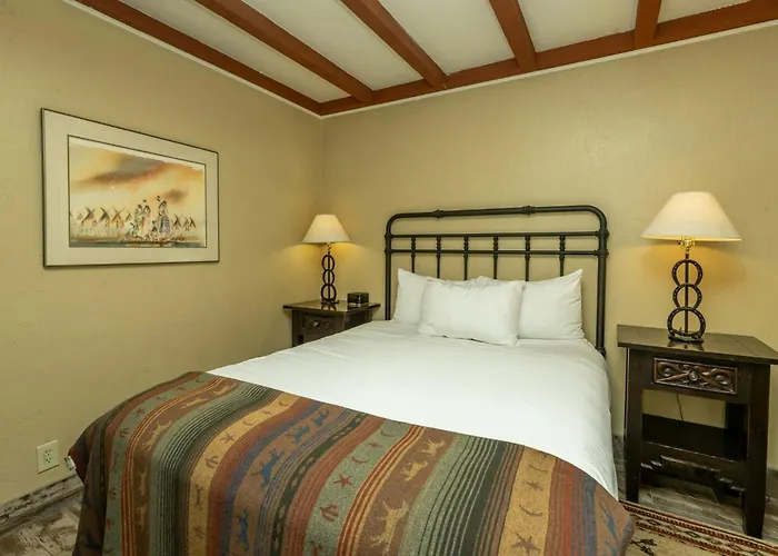 Lodge Tanque Guest Ranch Tucson