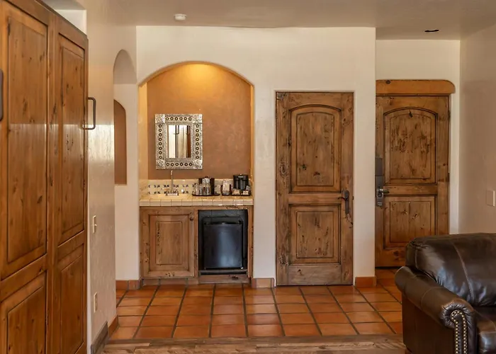 Tanque Guest Ranch * Tucson